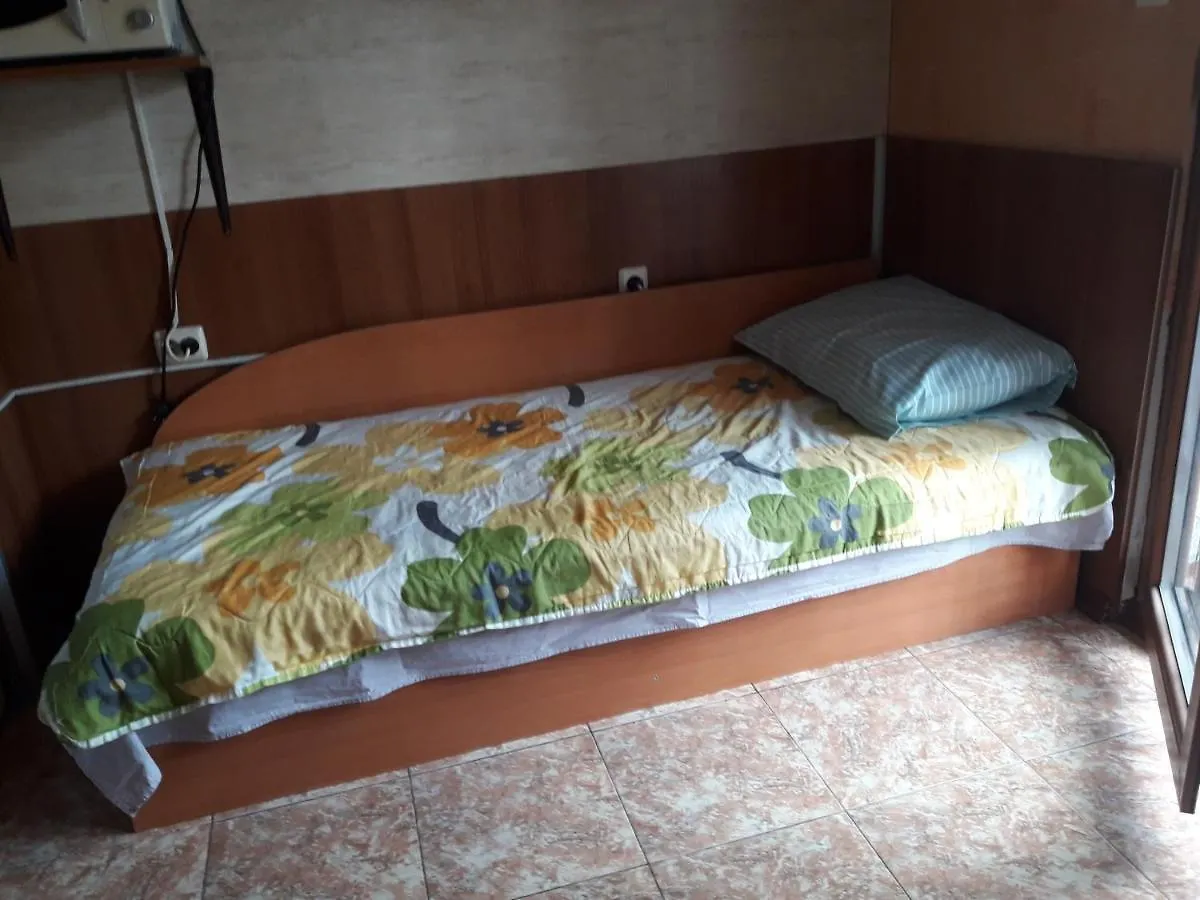 Apartment Апартамент За Нощувки В Удобство---- В Центъра На Бургас Зад Новата Поща